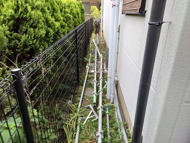 ビケ足場の仮置き