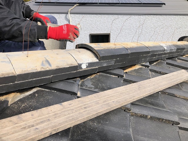 三段目の大面のしを積んでいる時の写真