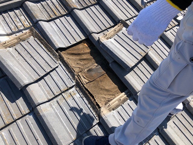 瓦を剥がした時の写真