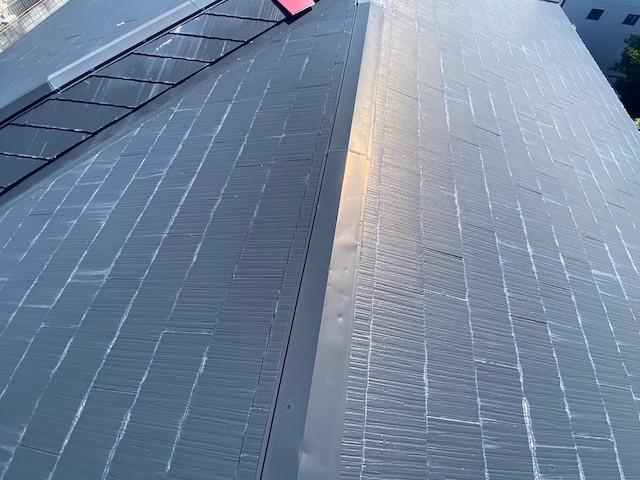 二階屋根のスレート屋根を確認