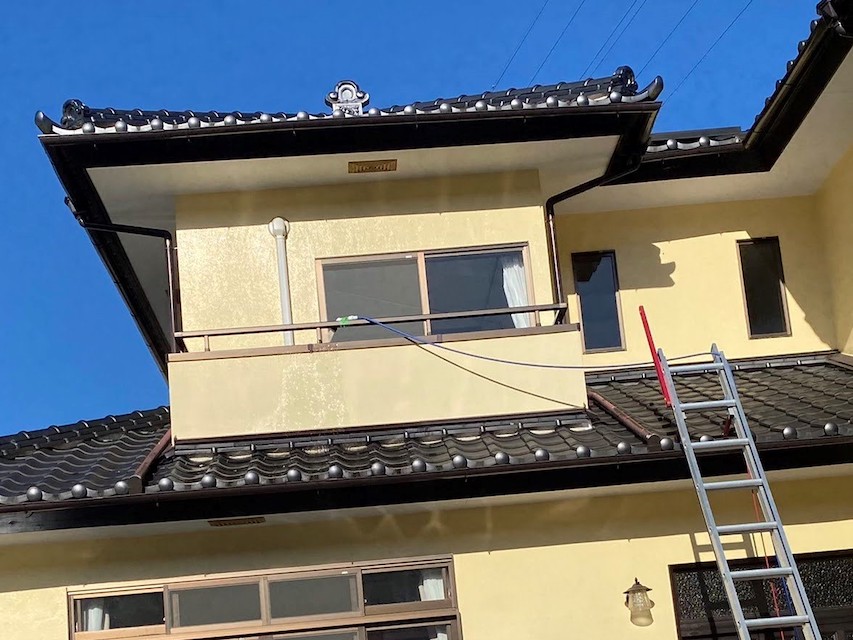 雨漏り修理相談のあった高萩市の現場風景