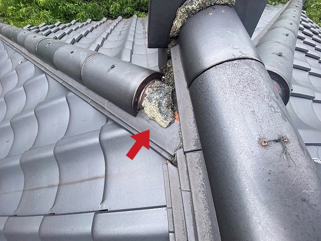 隅棟の取り合いの漆喰劣化