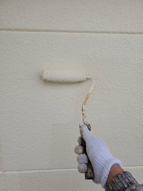 上塗りを行うと色が増します