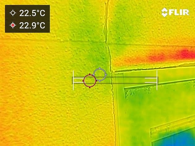 赤外線で見るサッシ廻りの温度低下