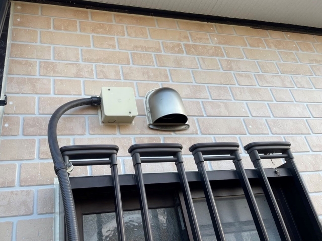 今後塗装して色調を合わせます