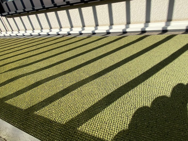 パナホーム住宅さんのカーペット調ベランダ床