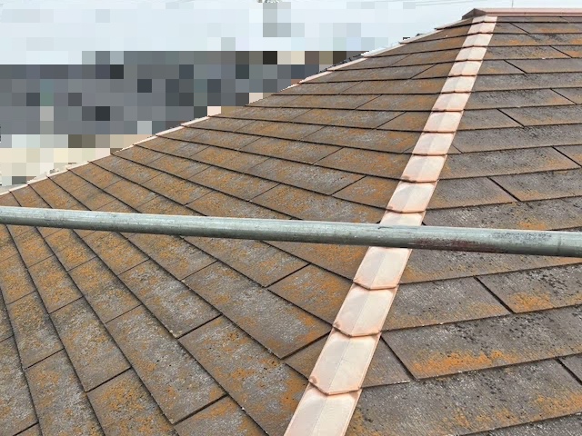 水戸市　屋根カバーで重要なルーフィング敷設　高圧洗浄前の写真