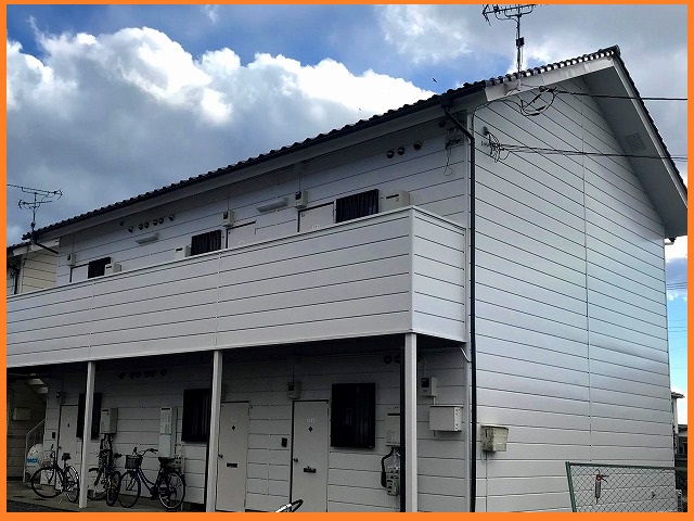 ラジカル塗装が施されたアパート