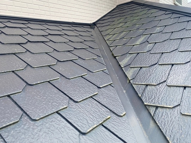 5～6年前に屋根と外壁の塗装を行った住宅