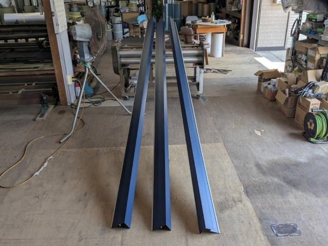 加工済みの板金