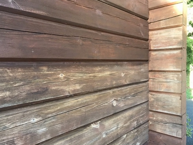 木材保護塗料キシラデコールで下塗り