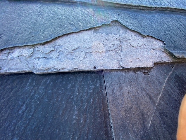 表層が大きく剥離したパミール