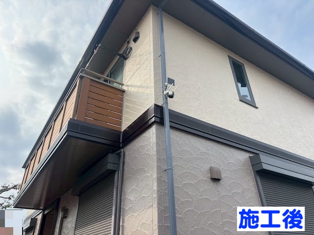 水戸市　グレージュ外壁に合う軒天色で塗装　施工後の写真