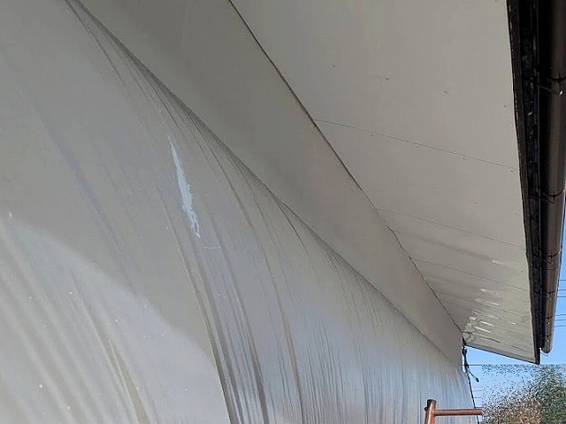 ケンエースを二度塗りして仕上げた漆喰小壁