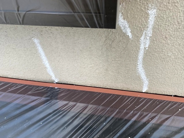 モルタル外壁塗装前のひび割れを修復