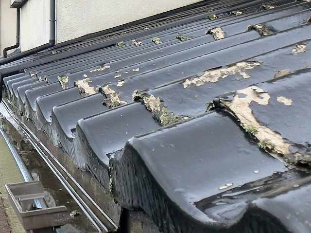 ボロボロ崩れたセキスイかわらU