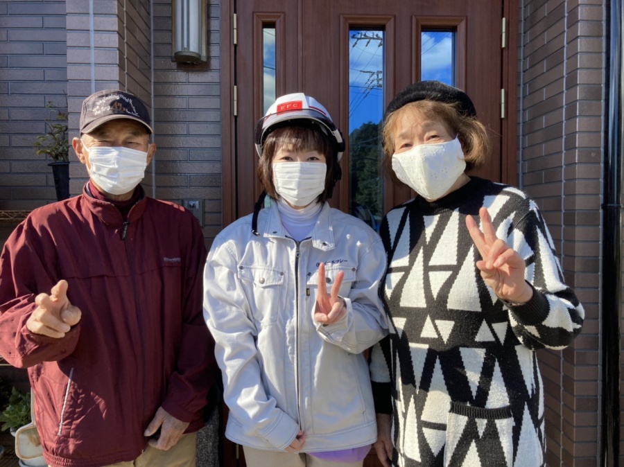 日立市のお客様と街屋根スタッフ
