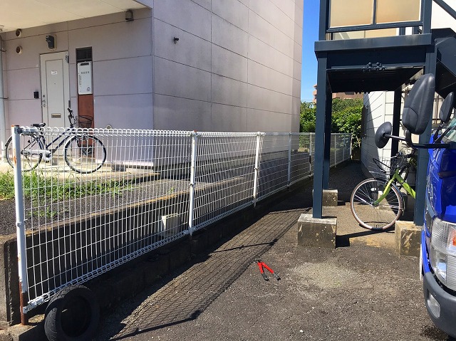 水戸市のフェンスを解体していきます