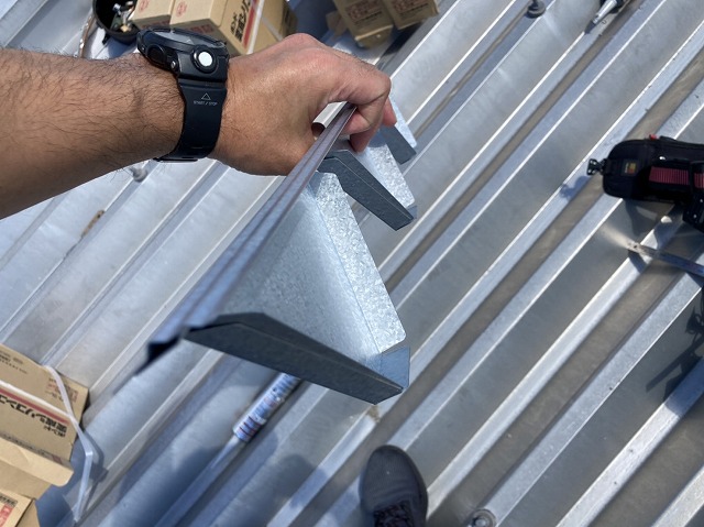 新しいエプロン面戸を持つ職人