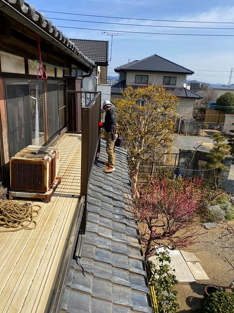 雨漏り屋根葺き替え手摺からベランダ解体