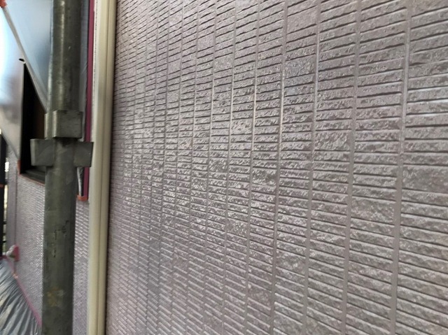 下塗りが完了した水戸市のサイディング