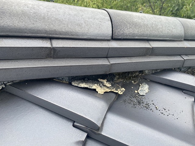 隅棟の漆喰の不具合調査イメージ