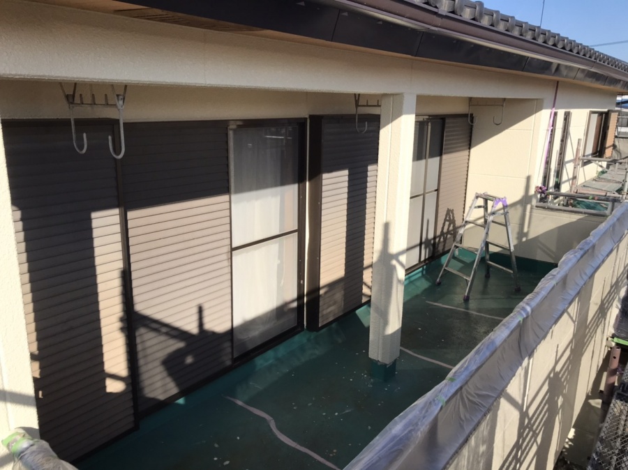 防水工事前の2階のベランダ