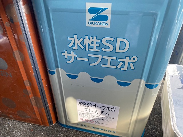 モルタル系外壁の下塗り材に使用したSDサーフエポ