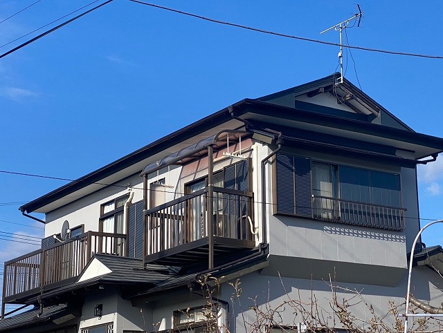 外装リフォーム前の南面