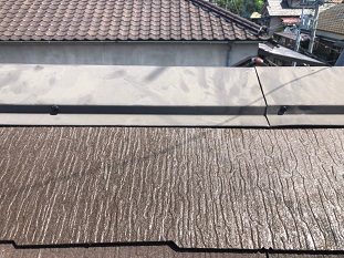 棟板金ビス固定