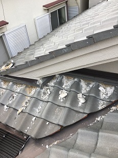 屋根漆喰めくり