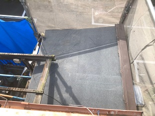 粘着ルーフィング