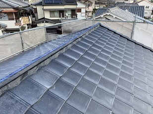 棟瓦乾式仕上げ
