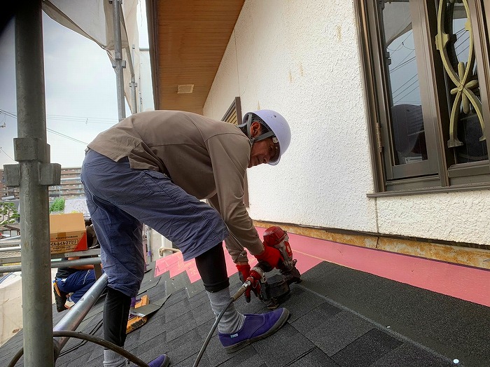 小屋根リッジウェイ葺き替え