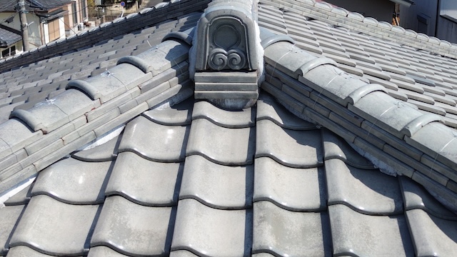 漆喰の状態確認