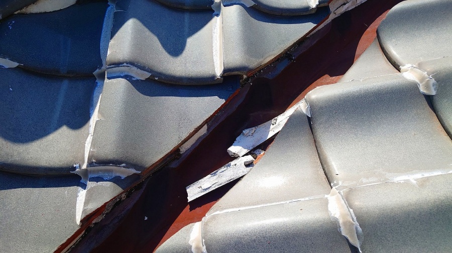 間違ったラバーロック工法