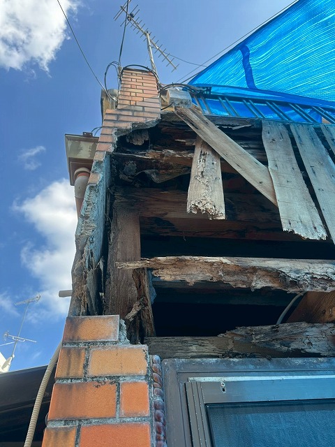 外壁崩落　内部の腐食