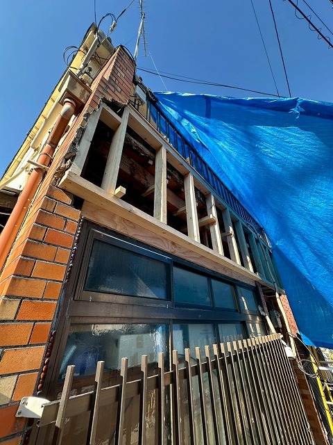 外壁崩落　下地補修