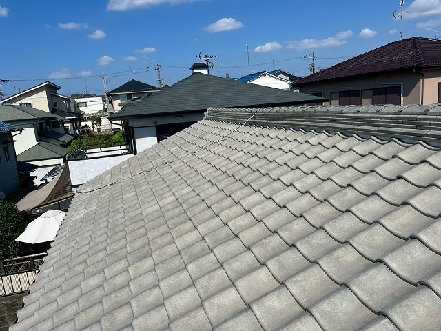 経年劣化した瓦屋根