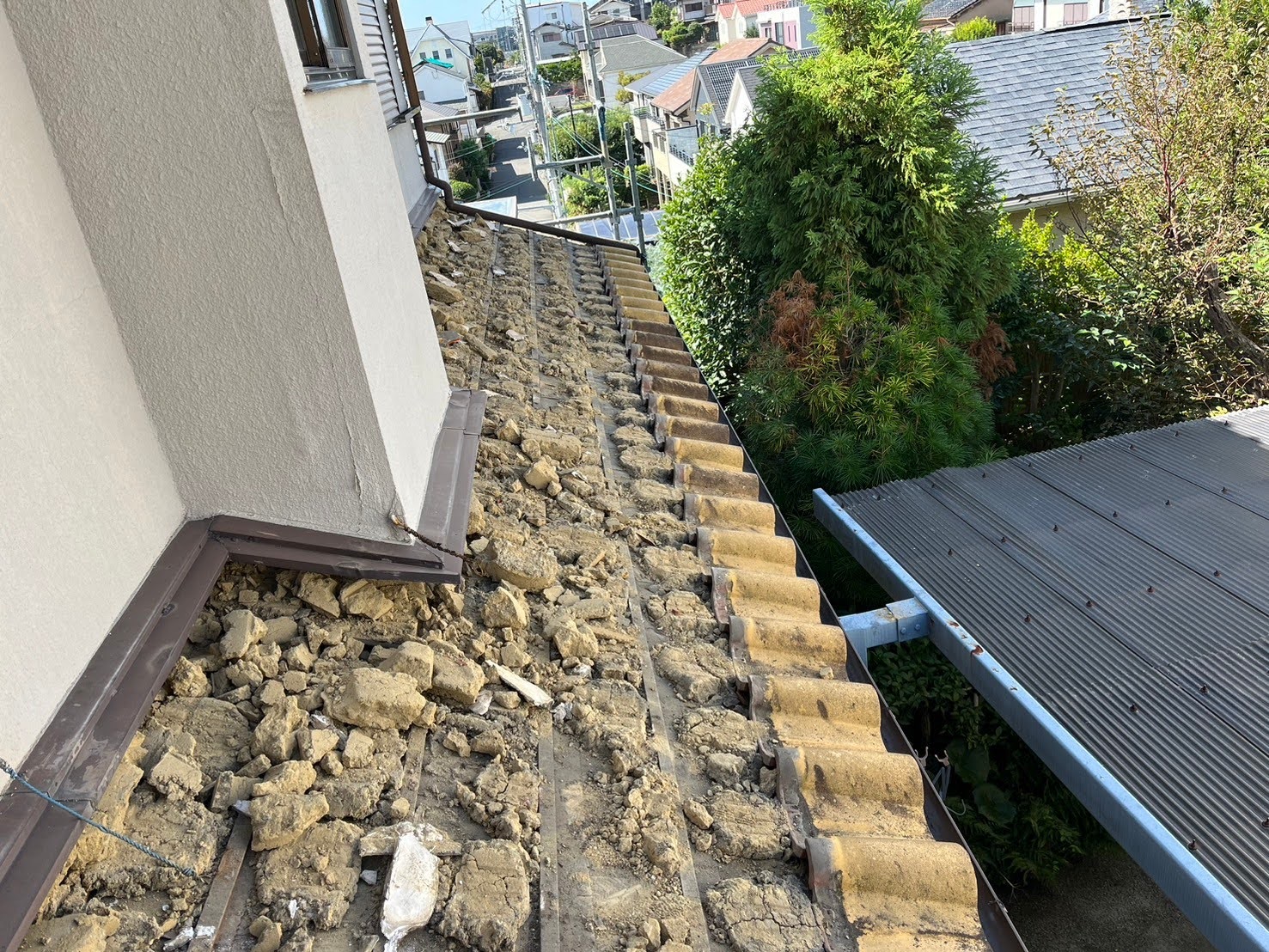 既存の土葺き瓦屋根