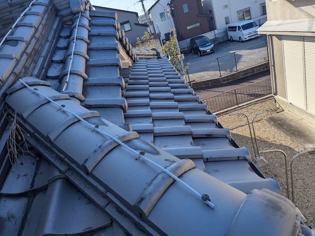 瓦屋根の状態確認