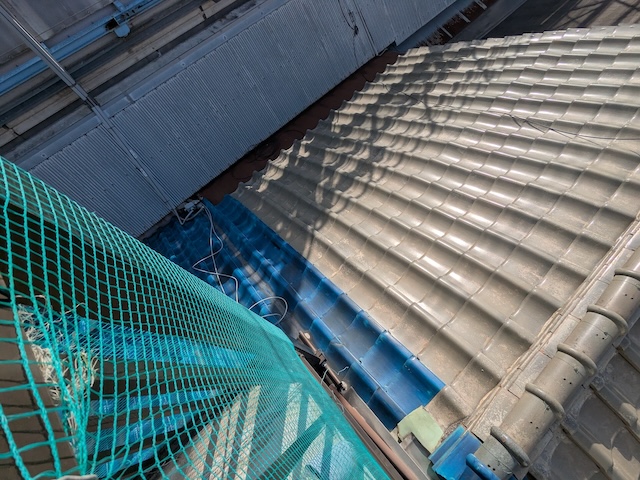 瓦屋根の状態確認