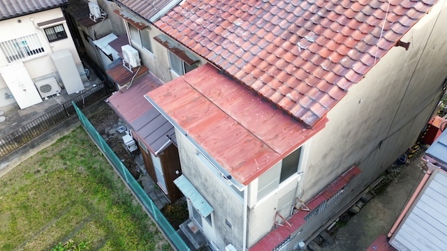 ドローンを用いた雨漏り点検