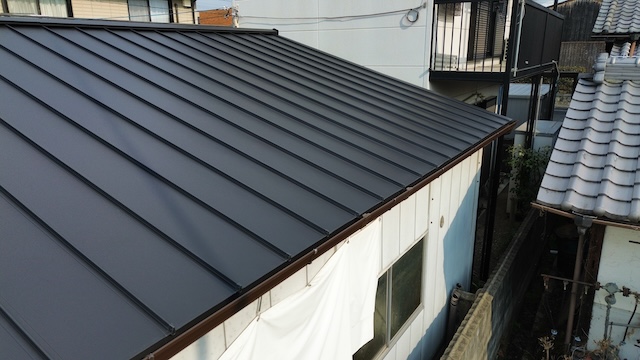 立平葺きの屋根工事もおまかせ