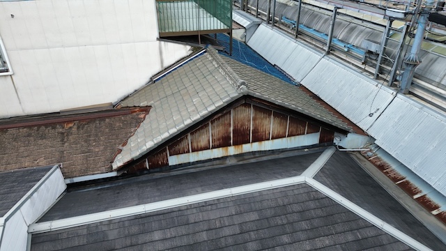 店舗の雨漏り工事もおまかせ！