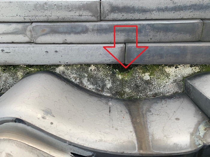 瓦屋根調査で漆喰の劣化を発見