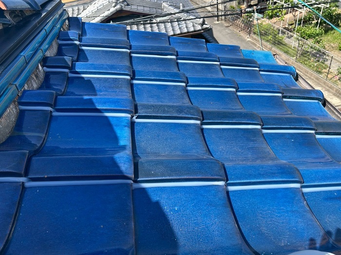 尼崎市で屋根修理としてラバーロック工法でズレた瓦屋根を補修した後の様子