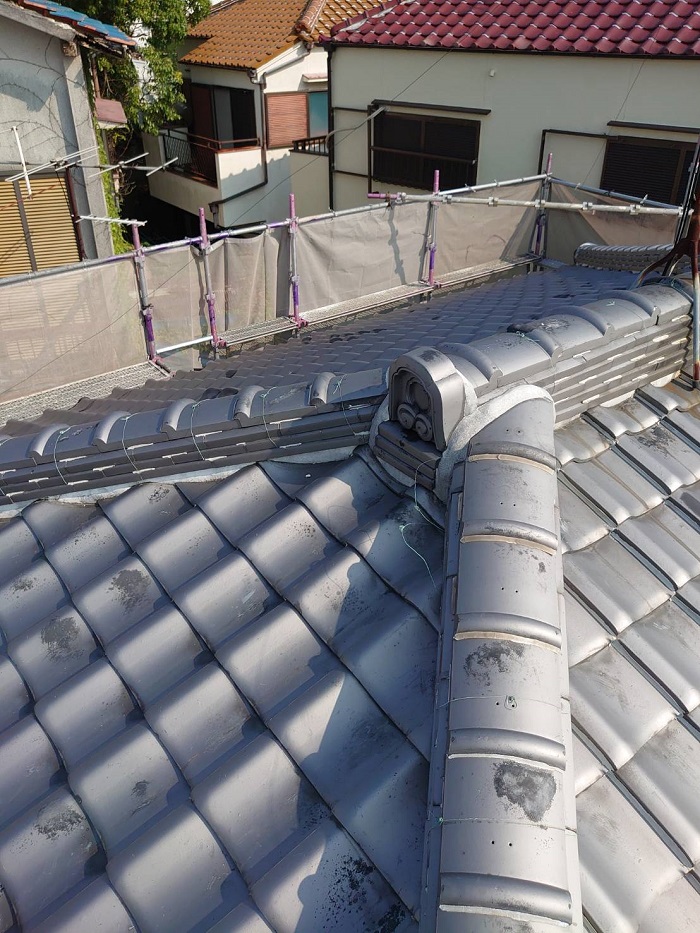 加古郡播磨町で屋根葺き替え工事を行う前の瓦屋根