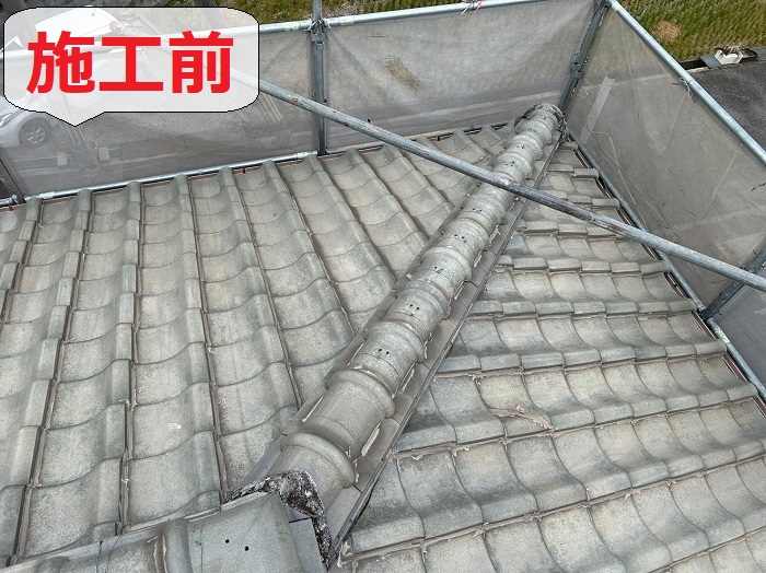 棟瓦の雨漏り修理前