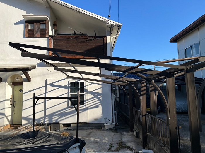 神戸市垂水区で強風対策としてカーポート屋根の撤去処分工事を行った後の様子